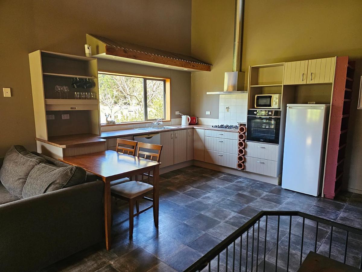 Te Anau Farm Cottage Extérieur photo